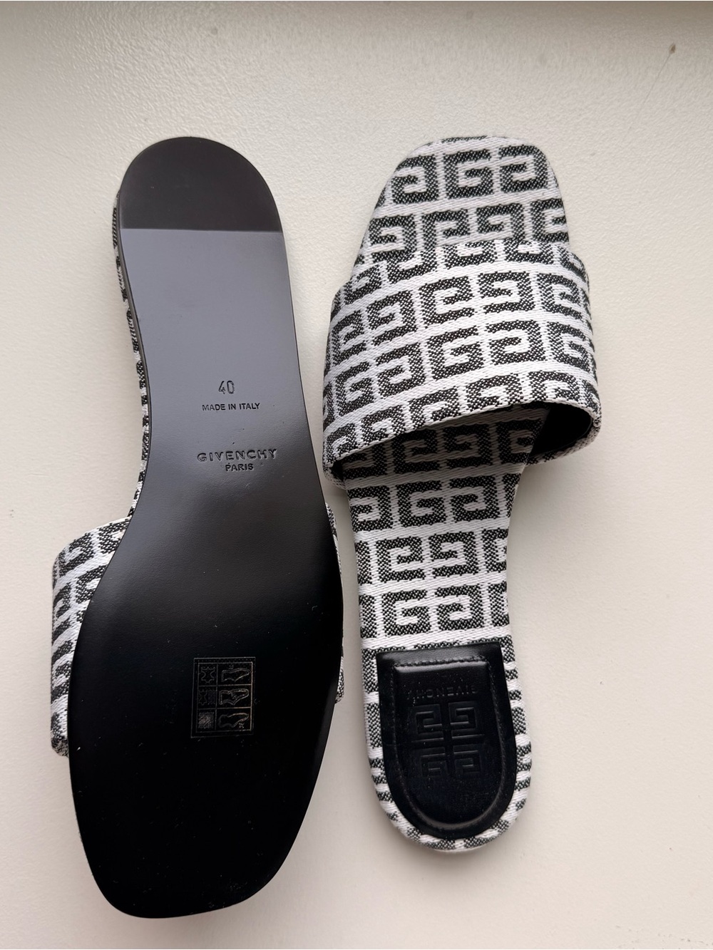 Givenchy Black & White Monogram Slide Sandals - Picture 2 of 2